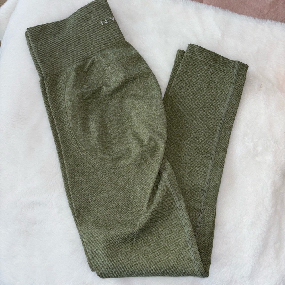 NVGTN LIFT SEAMLESS LEGGING